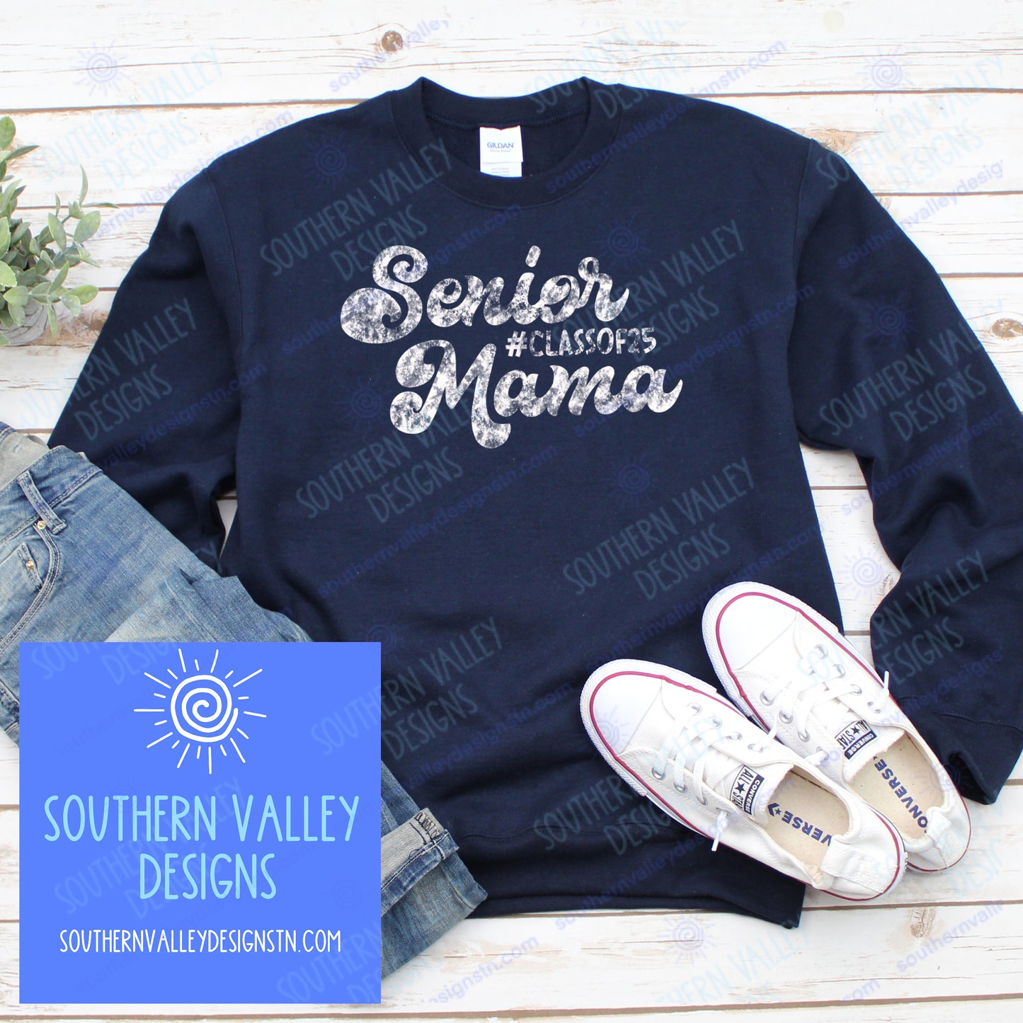 Senior Mama Class of 2025 Design white design on navy